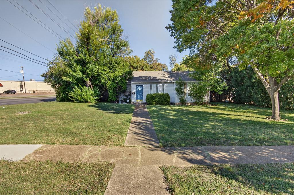 2041 W Colorado Boulevard