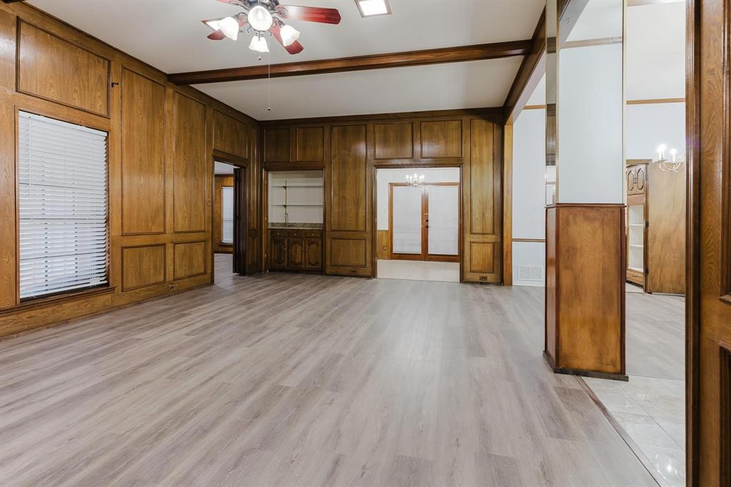 706 Mount Vernon Drive