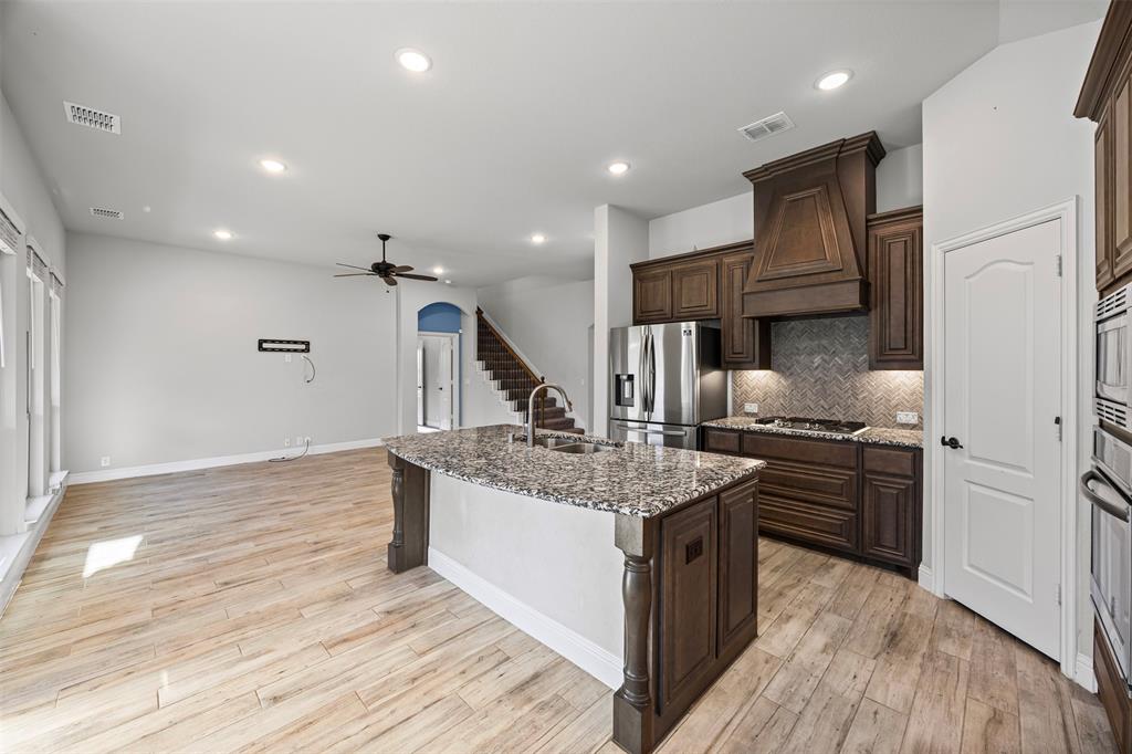 Lone Star Heights - Residential