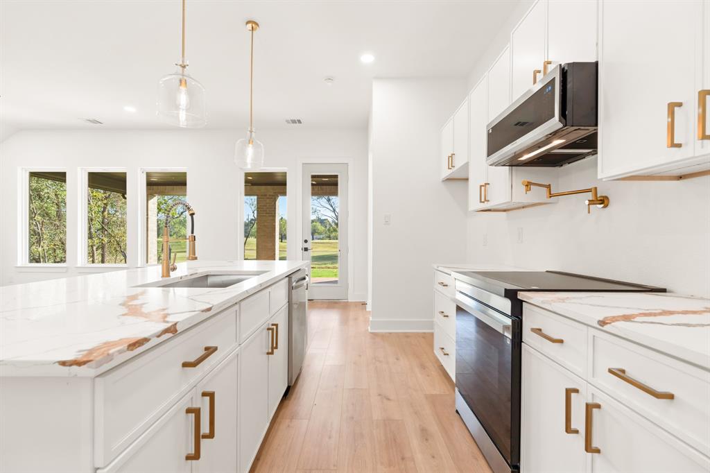 White Bluff - Residential