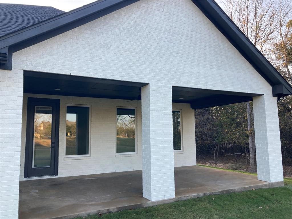 27062 Stonewood Drive