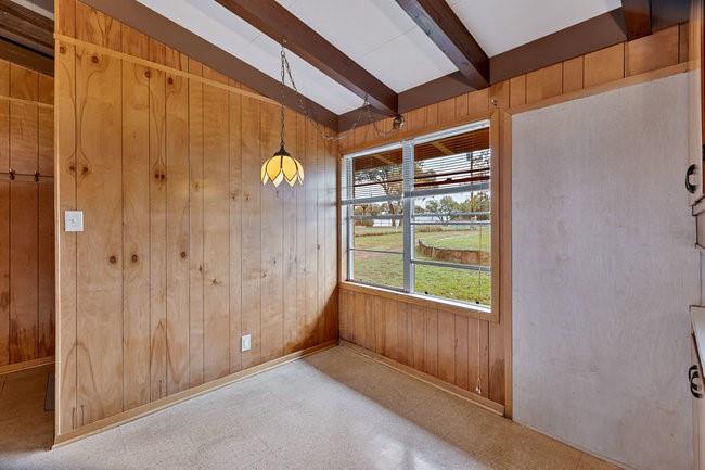 Lake Shore Estate - Residential