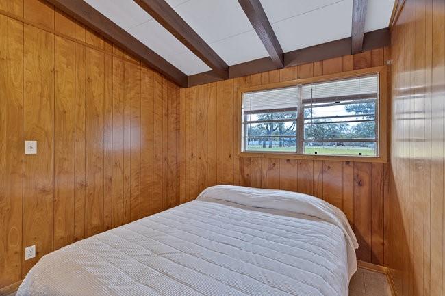 Lake Shore Estate - Residential