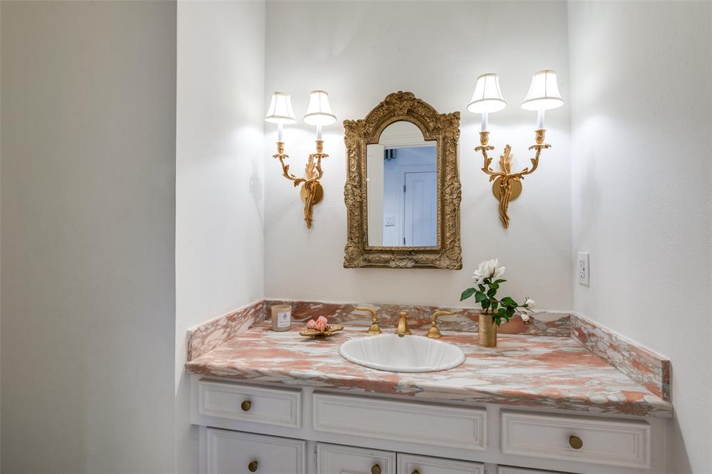 Munger Square Rev - Residential