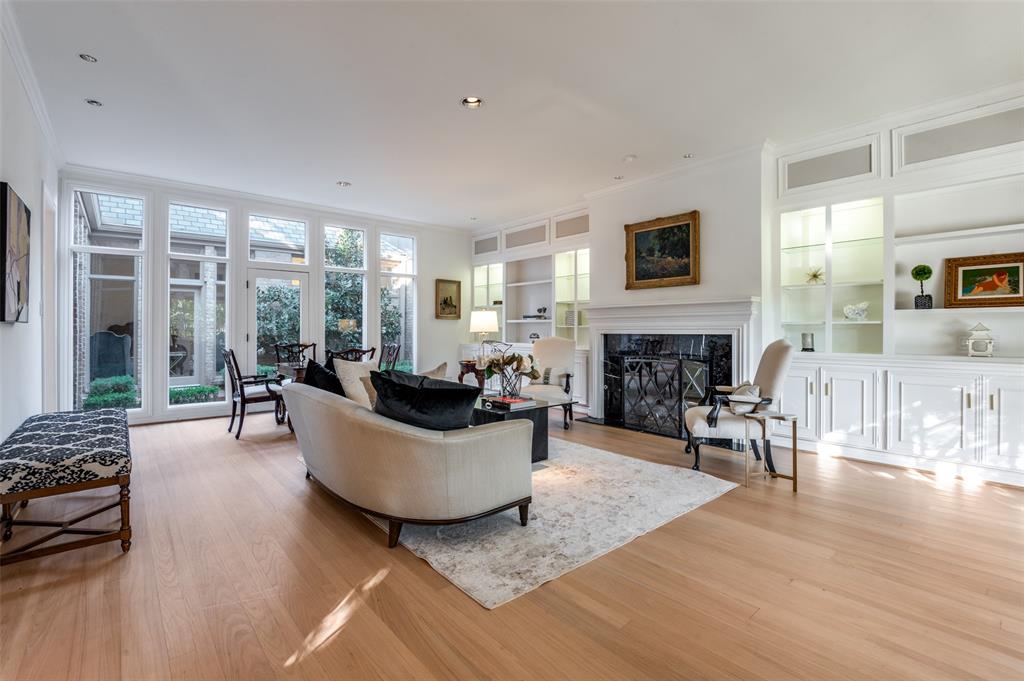 Munger Square Rev - Residential