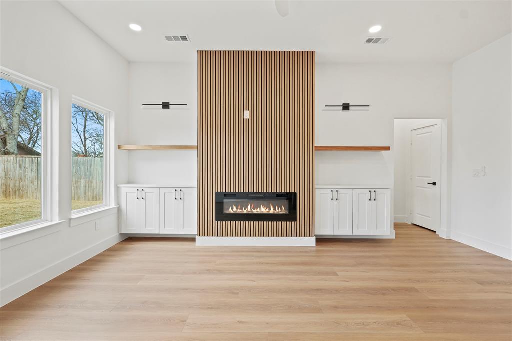 Alameda Heights - Residential