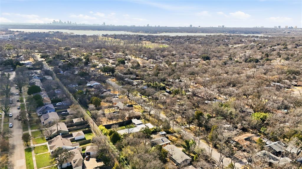 Lake Gardens - Residential