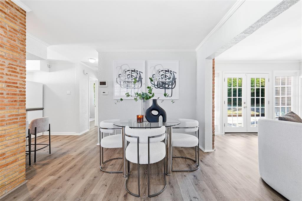 Lake Gardens - Residential