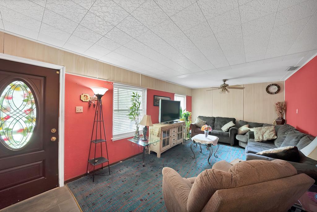 605 Biggs Terrace