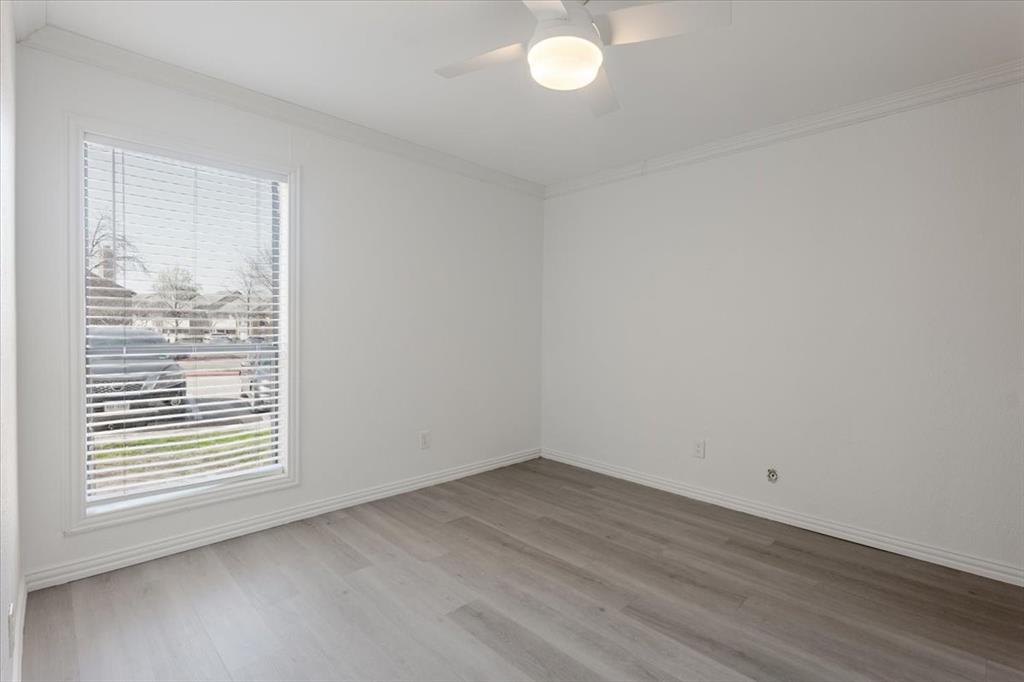 Cloisters Condo The - Residential