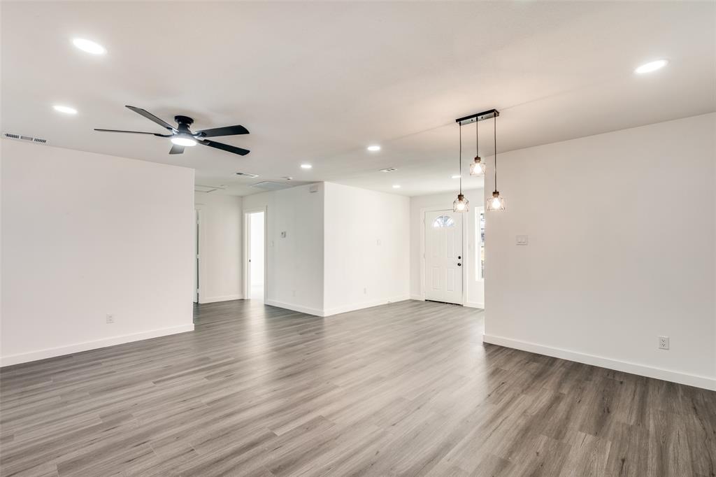 3125 Mt Vernon Avenue