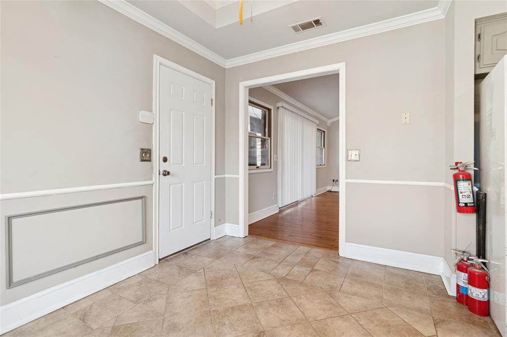 travis estates - Residential