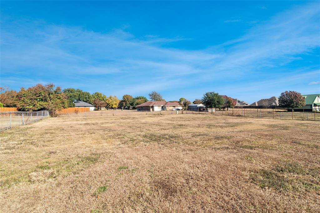 travis estates - Residential