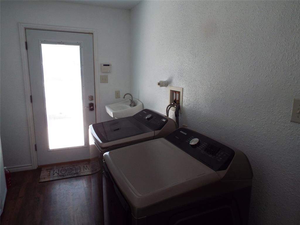 Paradise Bay - Residential