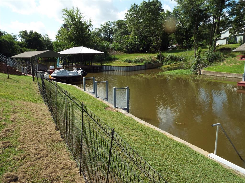 Paradise Bay - Residential