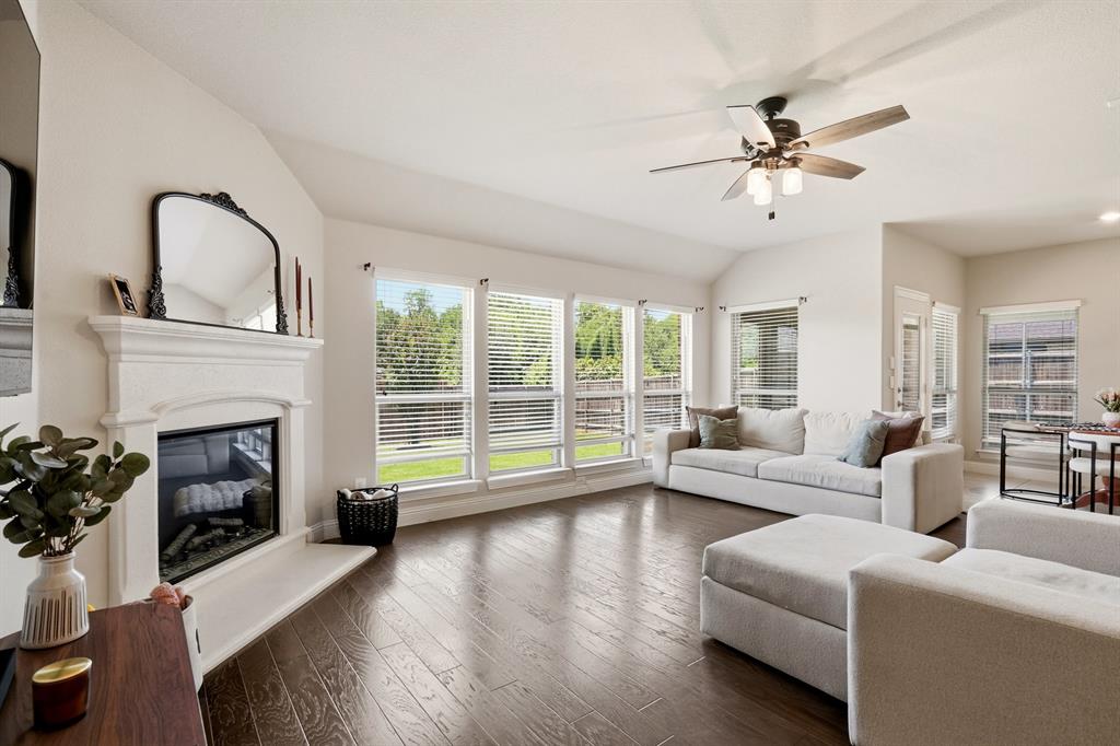 520 Winnetka Drive