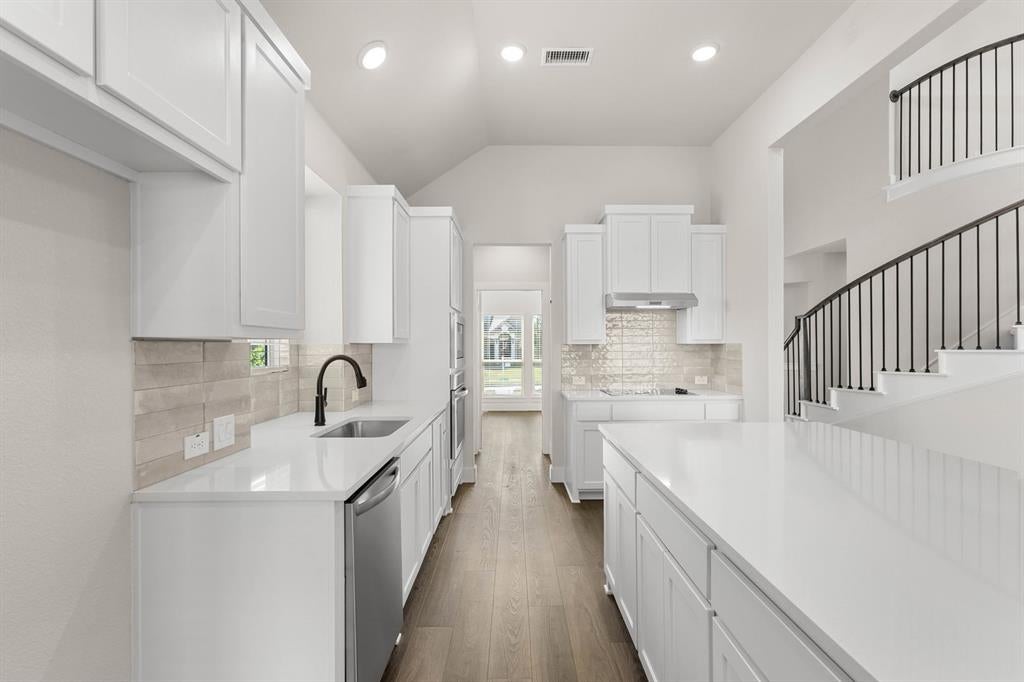 1803 Ranch View Drive