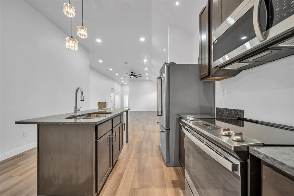 ALAMEDA HEIGHTS - Residential