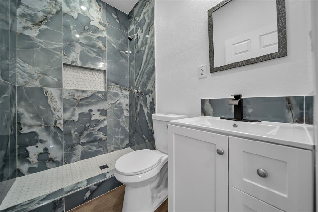 ALAMEDA HEIGHTS - Residential