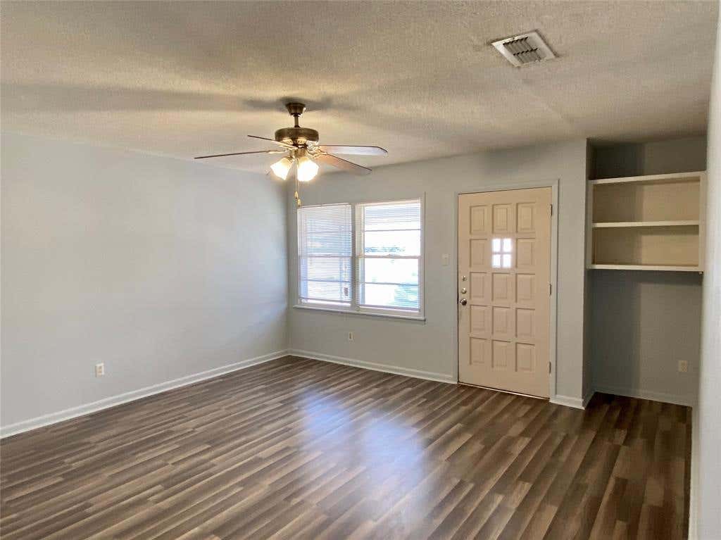 Photo of 2926 Post Oak Road, Abilene, TX 79606 (MLS # 21350165)