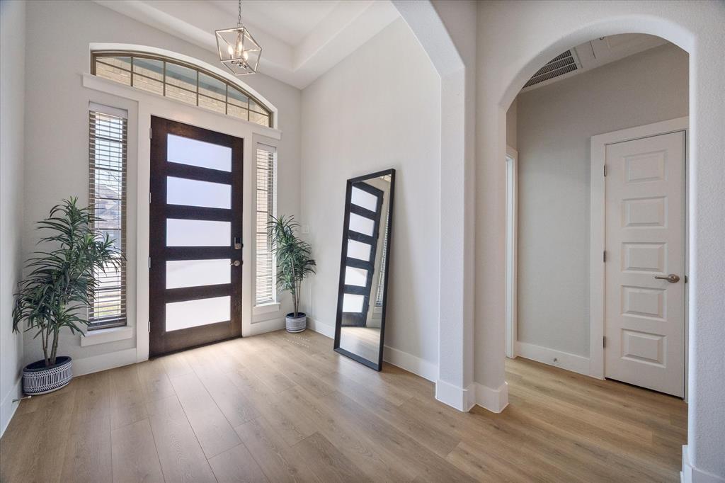 3530 Ridgecross Drive