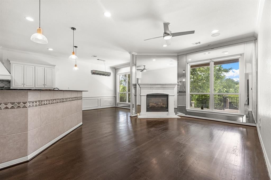902 Saint George Place