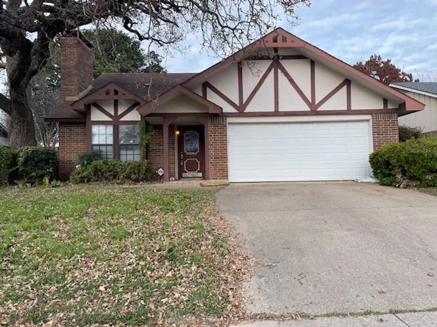 Charming home located in the highly sought after HEB Area. This home offers spacious bedrooms, large living area with a fireplace, and a kitchen with lots of natural light. The primary bedroom and one bedroom is located downstairs and there is a flex space, bedroom and bathroom on the second level that is perfect for a teenager. The large shaded backyard with a wooden deck is a perfect place to have your morning coffee. The home is conveniently located close to the freeway, shopping centers and tons of restaurants.