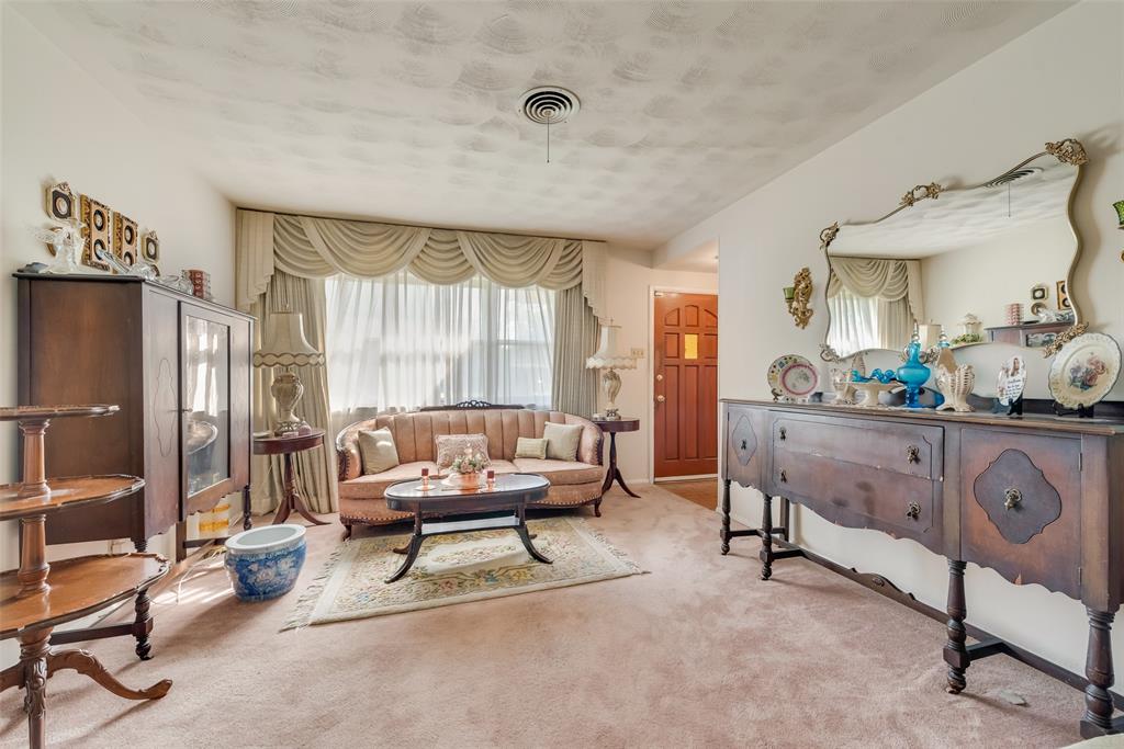 5018 Dupont Drive