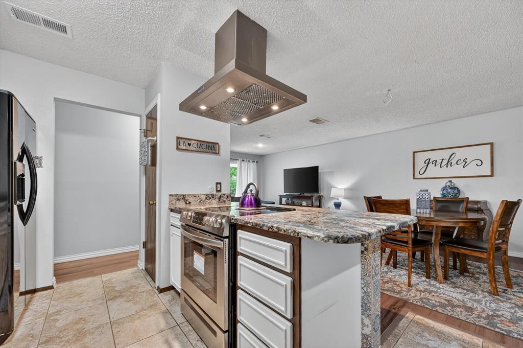 Bristol Square - Residential