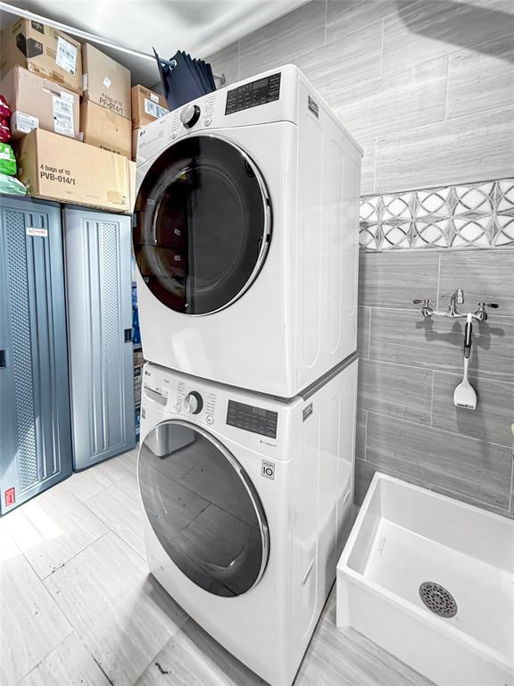 Bryants 1st Add - Commercial Sale