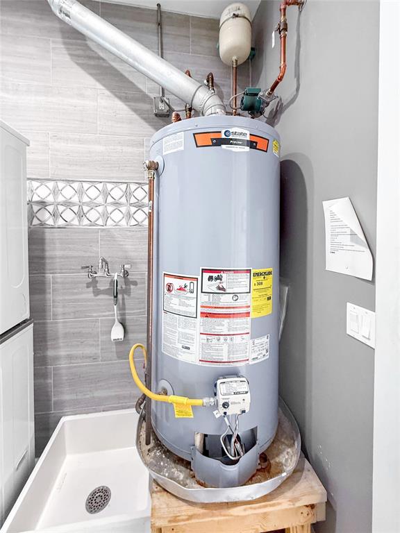 Bryants 1st Add - Commercial Sale