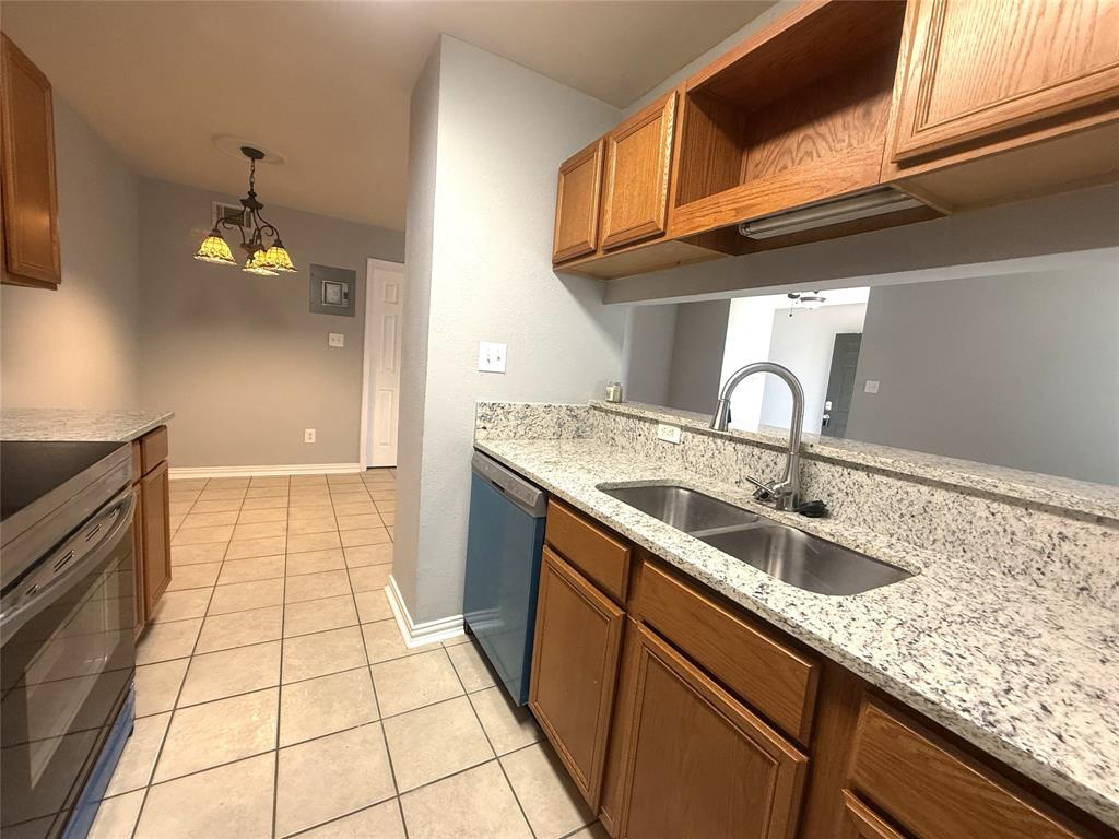 Woodhaven Condo - Residential Lease