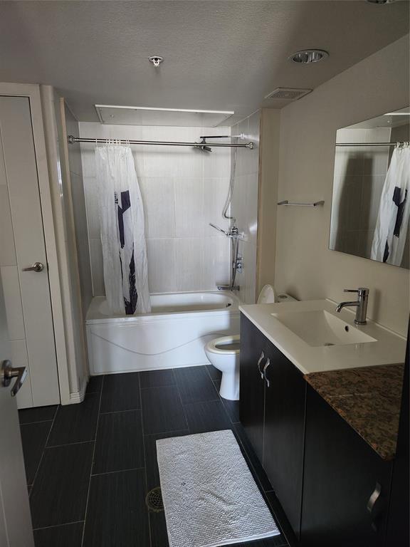 1100 Trinity Mills Condo - Residential Lease