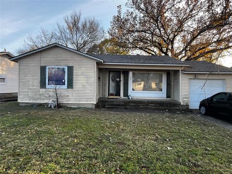 2320 Muret Street Irving TX 75062