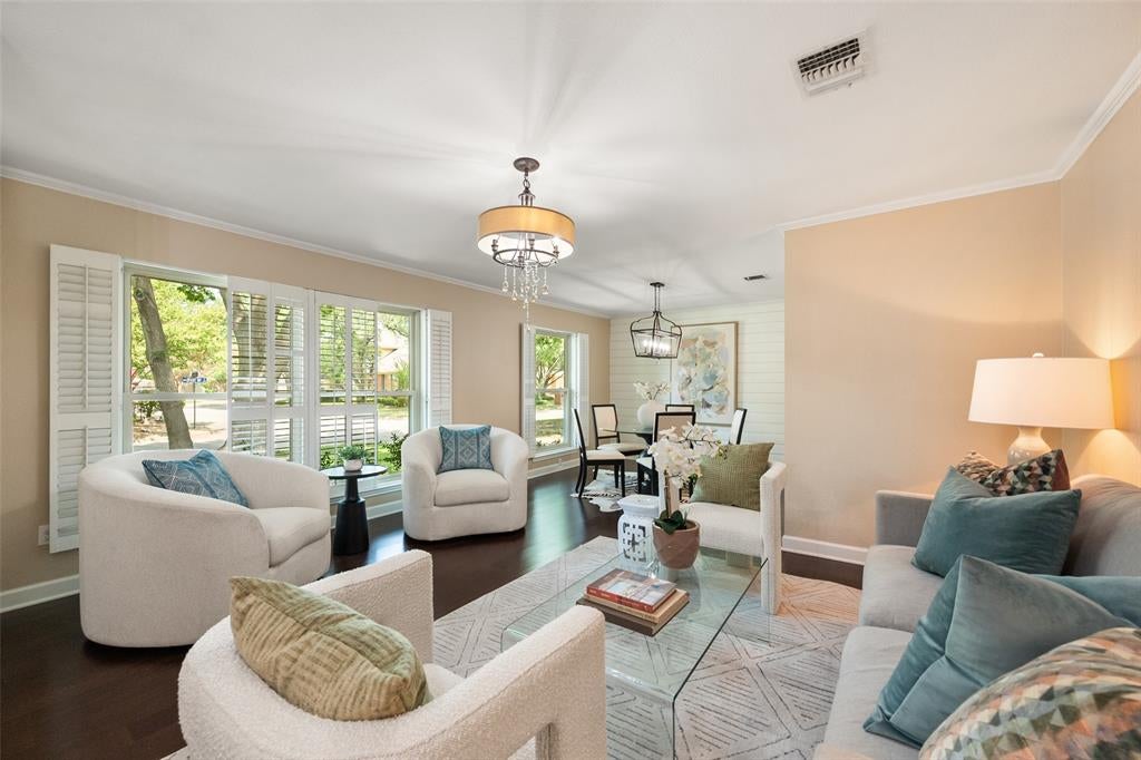 6409 Country Day Trail