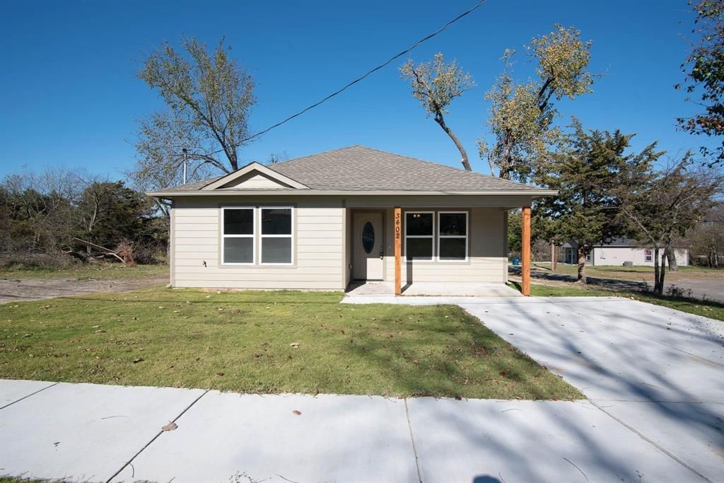 Photo of 3402 Marshall Street, Greenville, TX 75401 (MLS # 21194217)