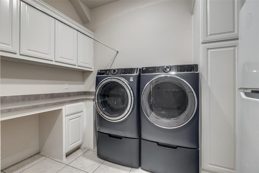 South Pointe - Residential