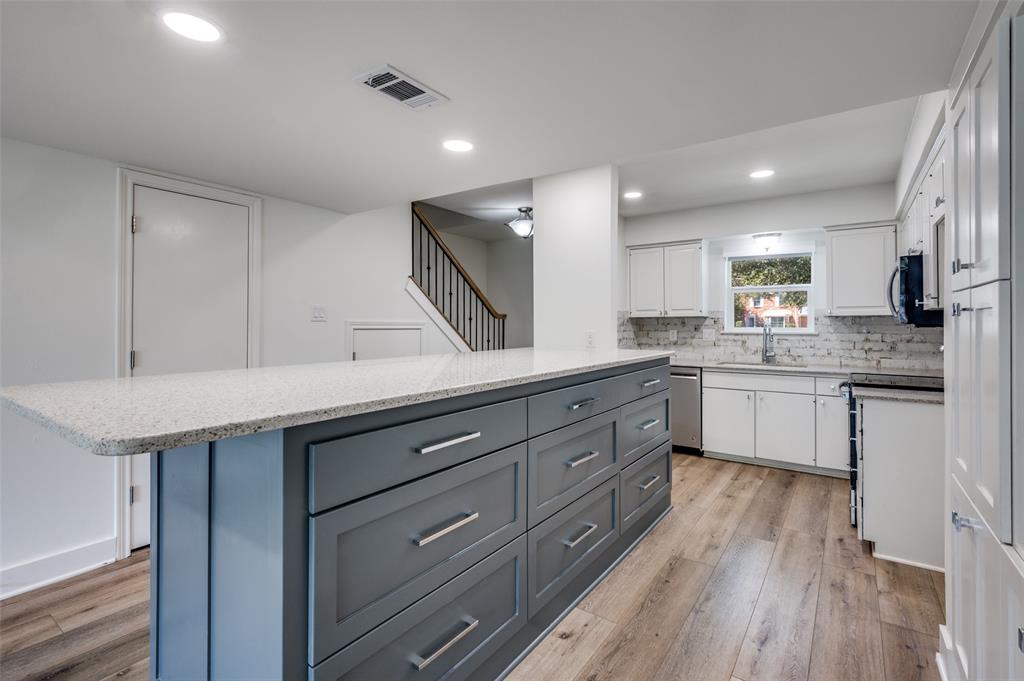 Indian Crk #1 Condo - Residential