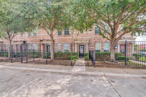 Photo of 2500 Rockbrook Drive #29, Lewisville, TX 75067 (MLS # 21385116)