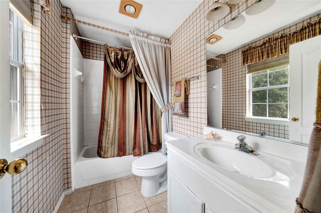 Hackberry Ridge - Residential