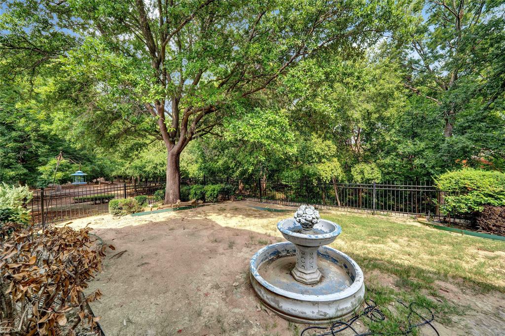 Hackberry Ridge - Residential