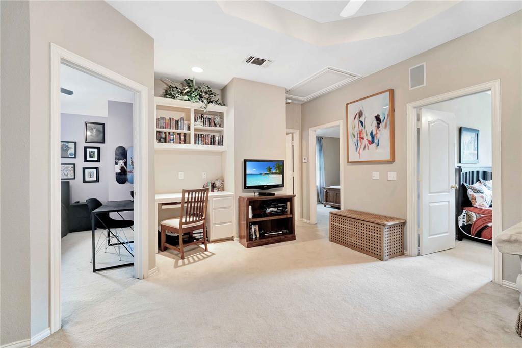 Hackberry Ridge - Residential