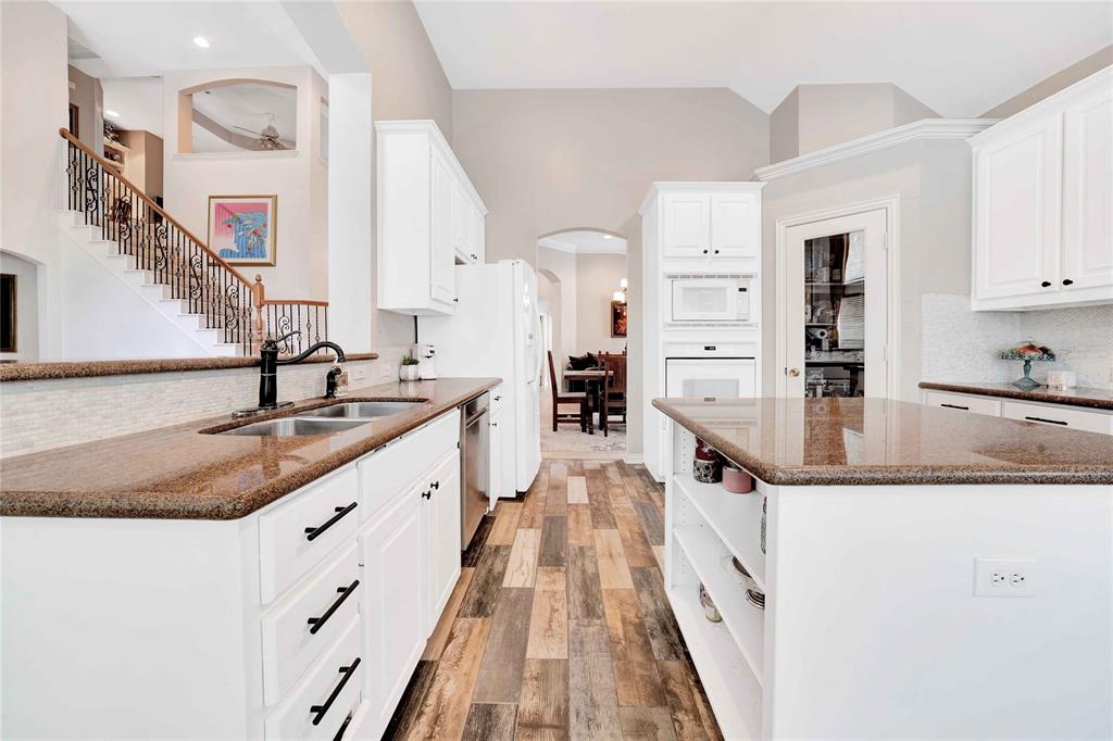 Hackberry Ridge - Residential