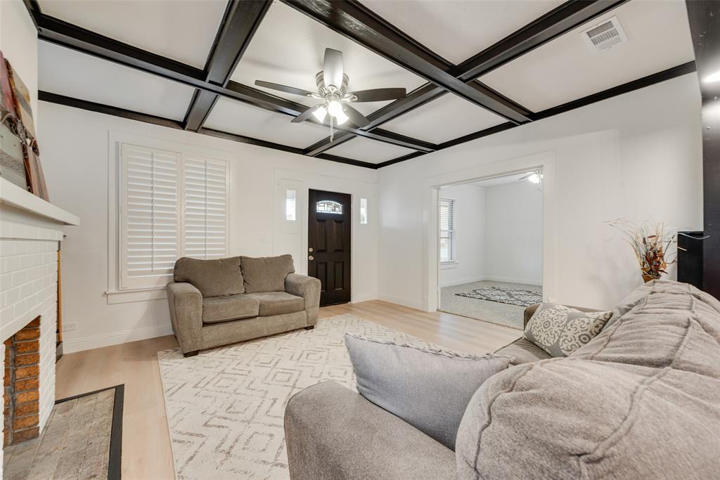 1205 W Arlington Avenue