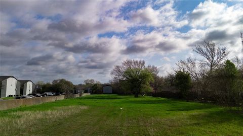 Tiny photo for 5324 Broadway Boulevard, Garland, TX 75043 (MLS # 20860492)