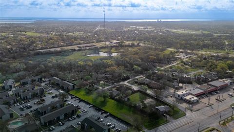 Tiny photo for 5324 Broadway Boulevard, Garland, TX 75043 (MLS # 20860492)