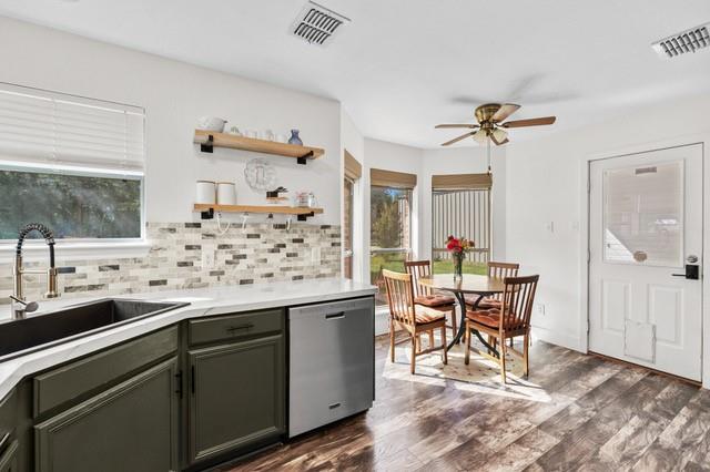 CEDAR MILLS ESTATES - Residential