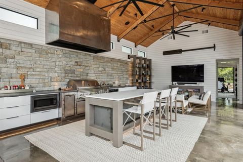 Tiny photo for 301 SE County Road 3250, Kerens, TX 75144 (MLS # 20986694)