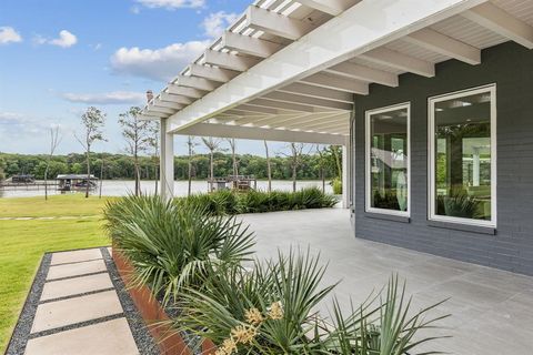 Tiny photo for 301 SE County Road 3250, Kerens, TX 75144 (MLS # 20986694)