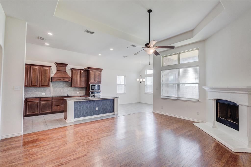 Paloma Creek Lakeview Ph 2- - Residential